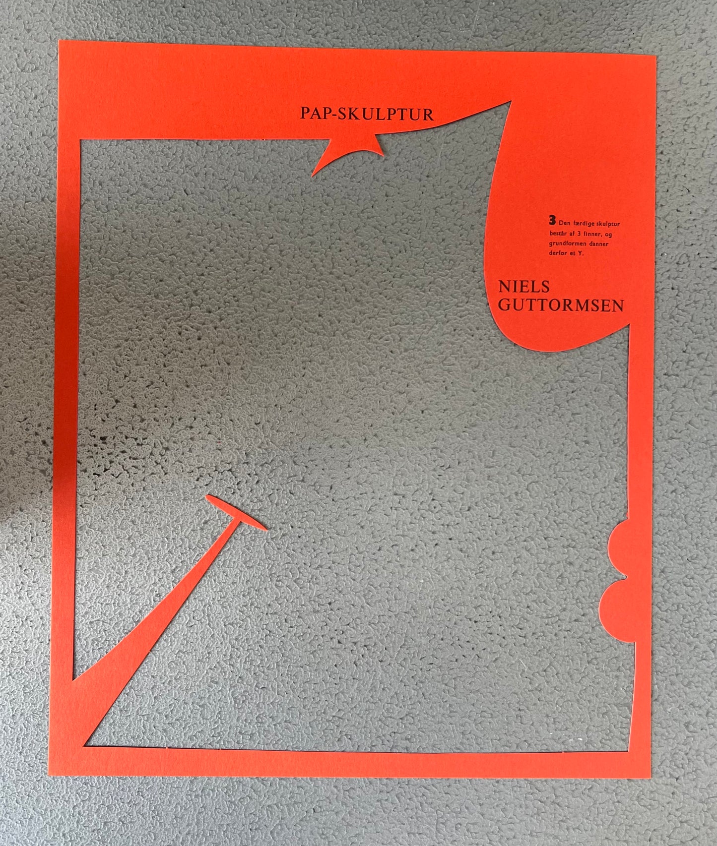 Niels Guttormsen. “Pap-skulptur”, 1976