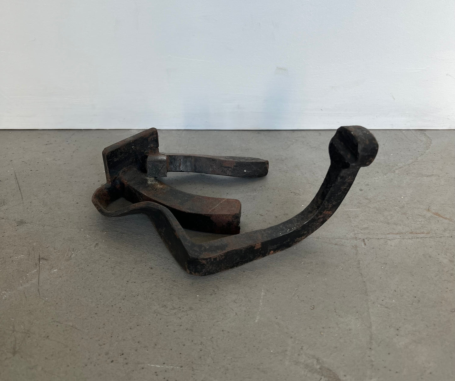 Niels Guttormsen. “Sort skulptur”, 1964