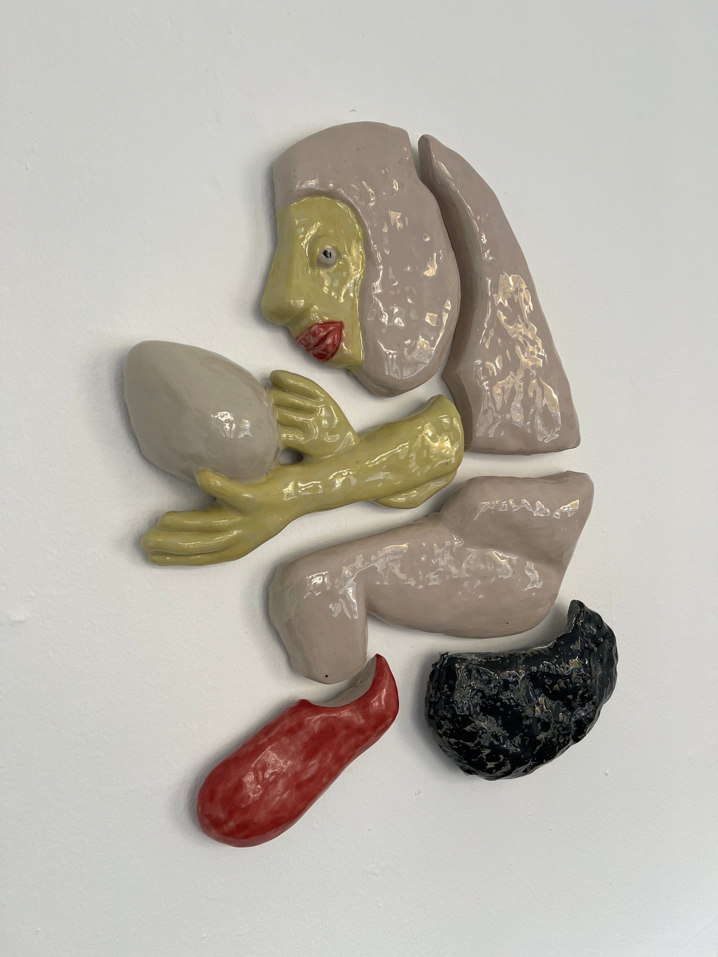 Mette Rasmussen. “The egg”, 2025