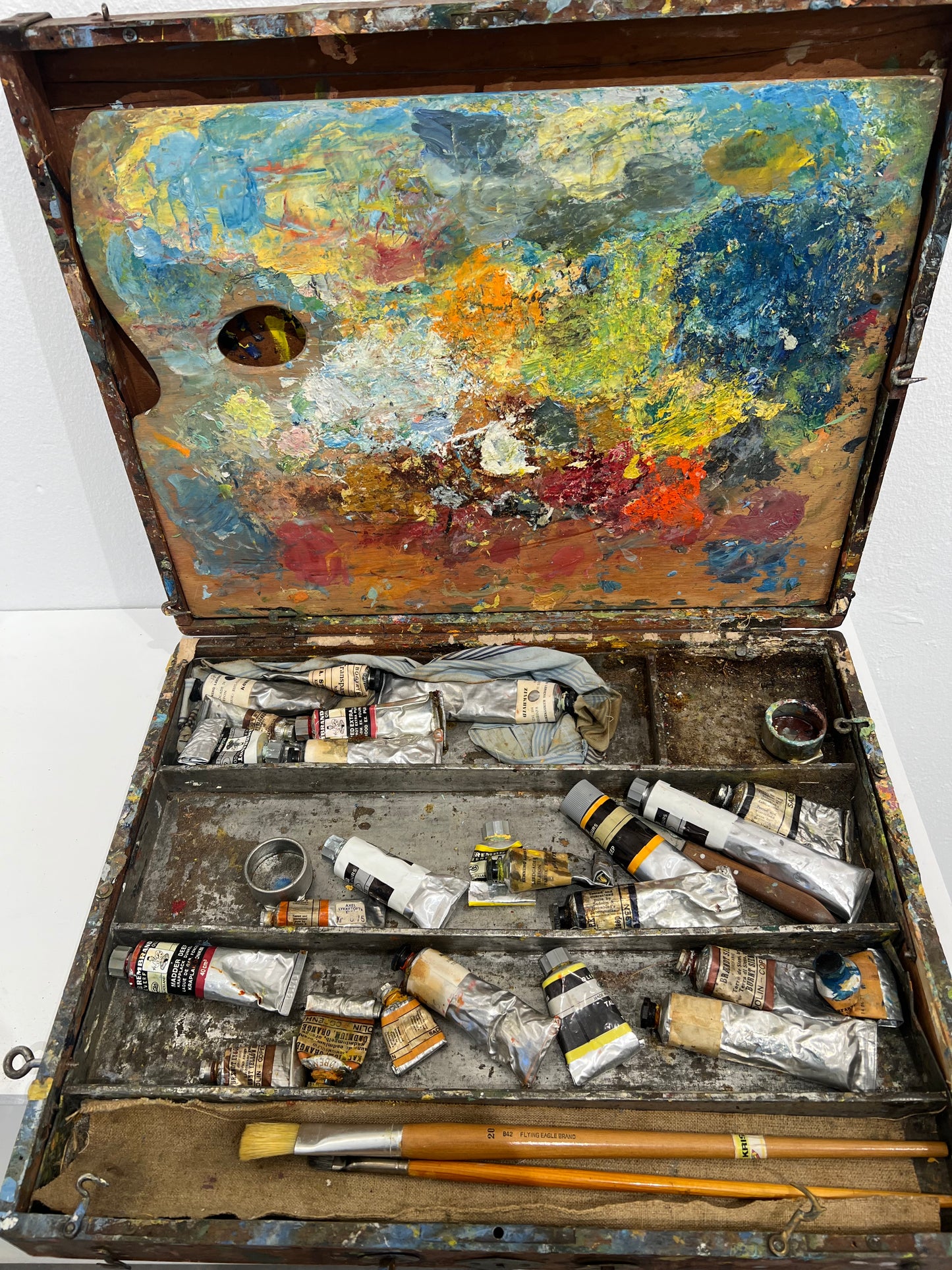 Asta Ring Schultz’s painters box