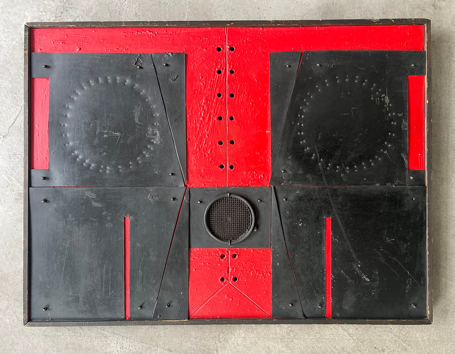 Steffen Jørgensen. “Sort ornament på rød bund”, 1963