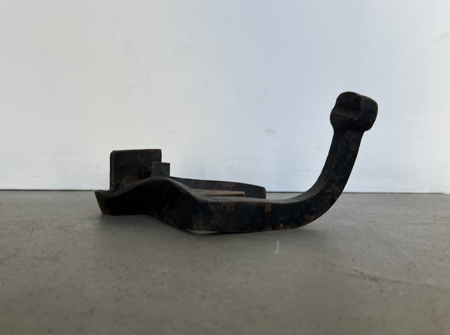 Niels Guttormsen. “Sort skulptur”, 1964