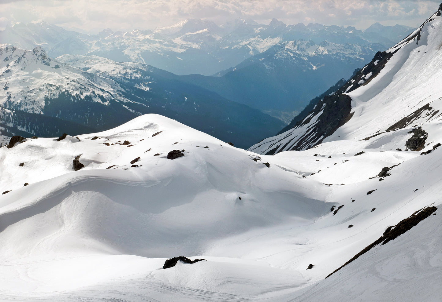Maja Flink. “Lærkes Mountain”, 2025