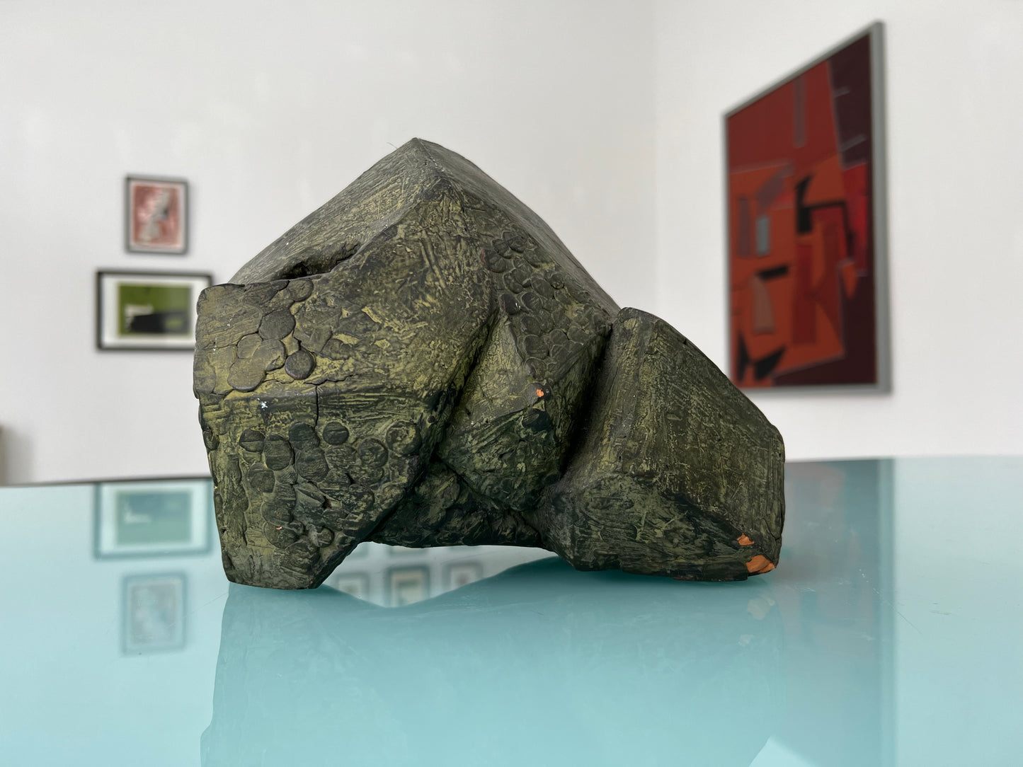 Gunnar Hossy. Sculpture of stoneware